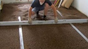 Подово изравняване на ламинат