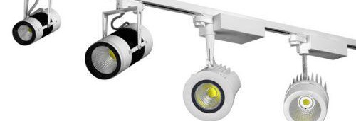 znaya-chto-takoe-trekovyj-svetodiodnyj-svetilnik