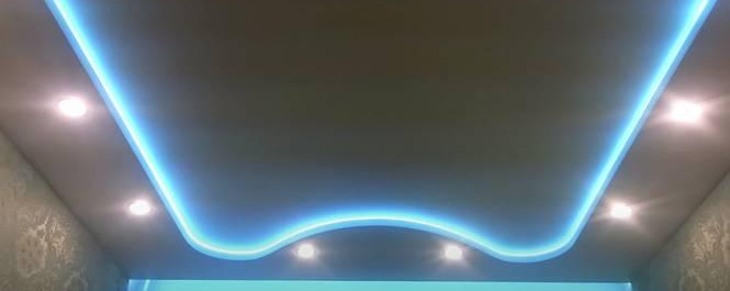 Двустепенен таван от гипсокартон с подсветка