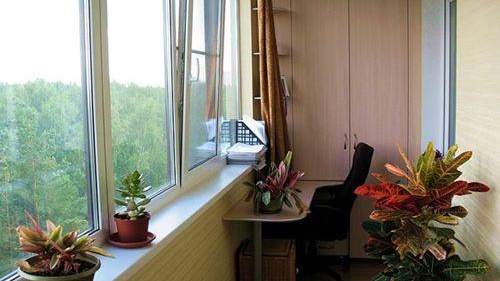 Остъкляване на прозорци в лоджии, балкони