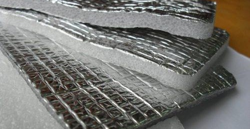 Как да декорирате стените на балкона