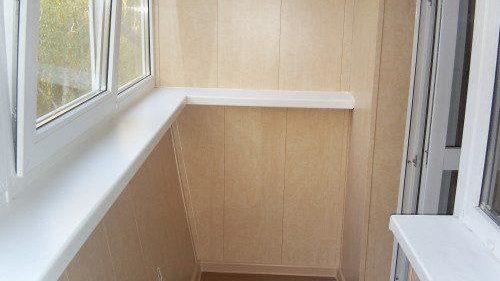 Стенна декорация на лоджия