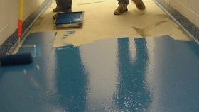 Изравняване на подовата настилка в апартамента