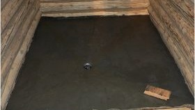 Наклонена бетонна замазка