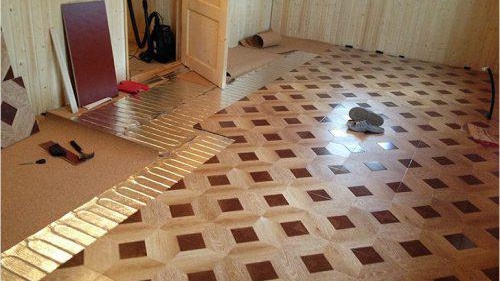 Редене на квадратен ламинат