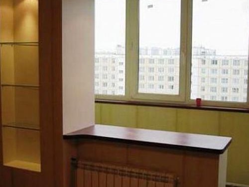 Присъединете лоджията към кухнята