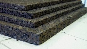 Топъл бетонен под