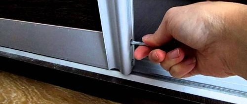 Направи си сам гардероб с плъзгащи се врати