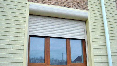 Ролетни щори за прозорци