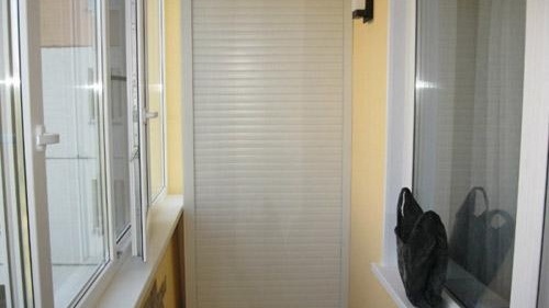 Интериорни ролетни щори