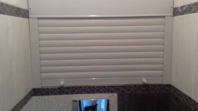 Ролетни щори за баня