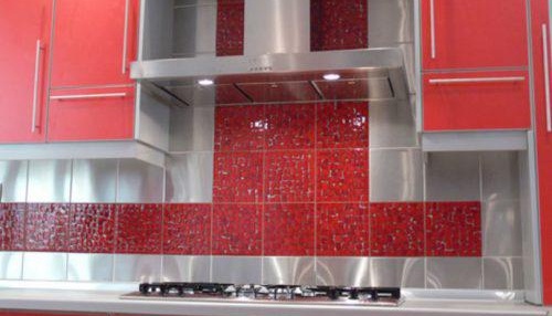 матова плочка в кухнята