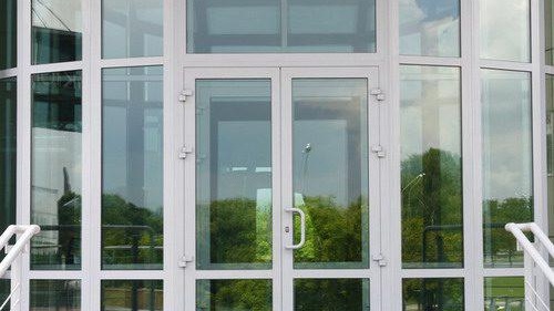 Стъклени входни групи