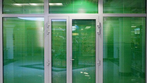 Стъклени входни групи