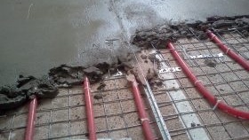 Топла подова замазка