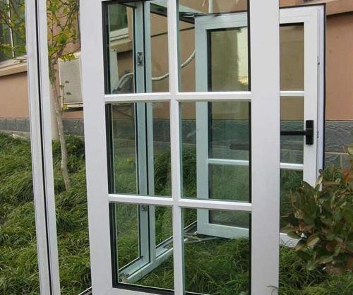 Трикамерна дограма