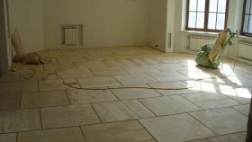 Изравняване на пода с шперплат