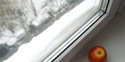 Как да изолирате пластмасови прозорци със собствените си ръце