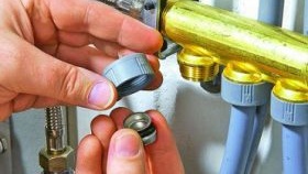 Колектор за подово отопление