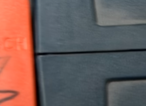 Луфтове на оригиналния корпус на перфоратора Bosch