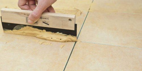 фугиране на плочки