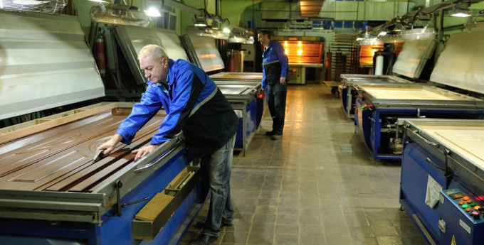 производство на врати