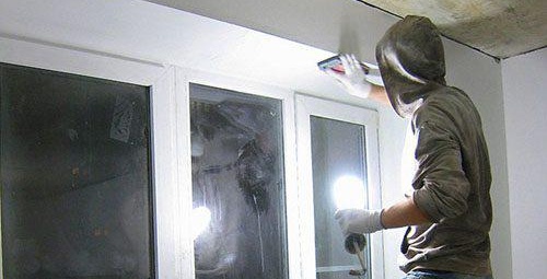 Как да измажете прозоречните склонове на закрито