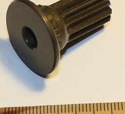 Малко цилиндрично зъбно колело на междинния вал