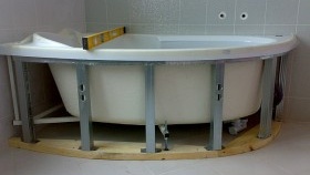 сложете под ваната