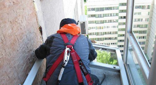 Френско остъкляване на лоджиите