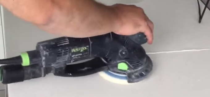 ремонт на акрилни плотове