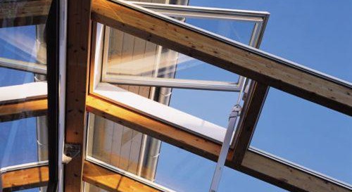 Мотори за автоматично отваряне на големи прозорци