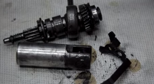 ударен механизъм с цев