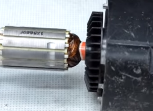 Изваждаме ротора