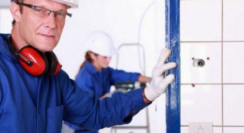 как се пробиват плочки