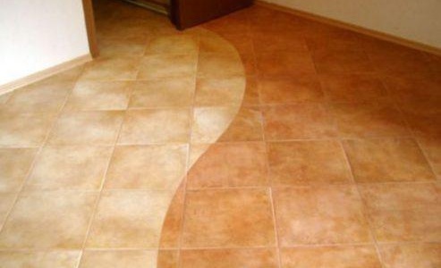 плочки до входната врата