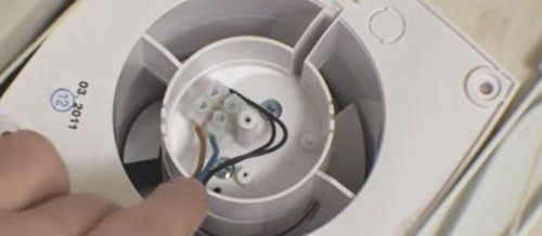 свързване на вентилационни устройства