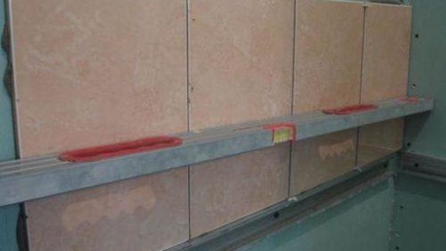 как да поставите плочки върху гипсокартон