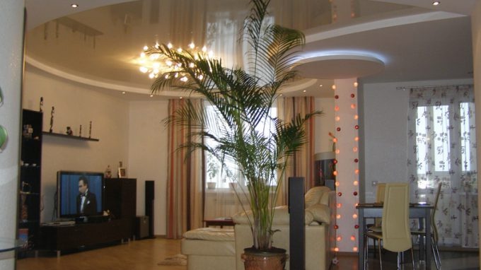 елегантен таван