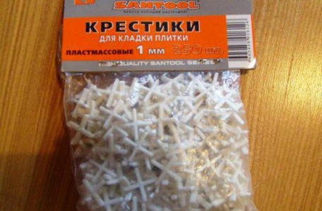 кръст за плочки