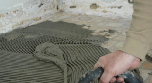 Можете ли да поставите плочки върху плочки