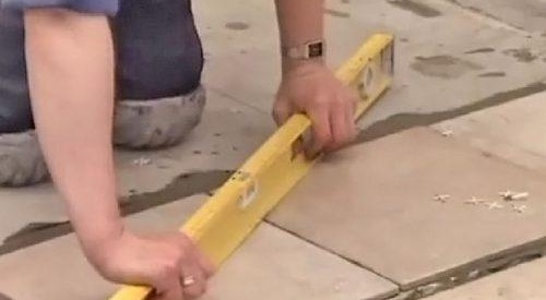 полагане на плочки на пода по диагонал