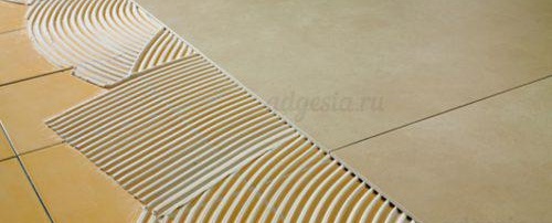 Полиуретаново лепило