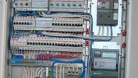 Монтаж на фото ел таблото