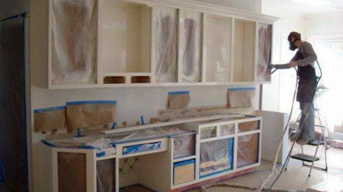 боядисване на кухненски шкафове