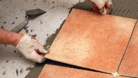 Технологията за полагане на керамични плочки на пода снимка