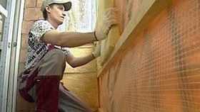 Затопляне на балкона със собствените си ръце и снимка на остъкляване