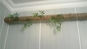 Скриване на тръби под растителност