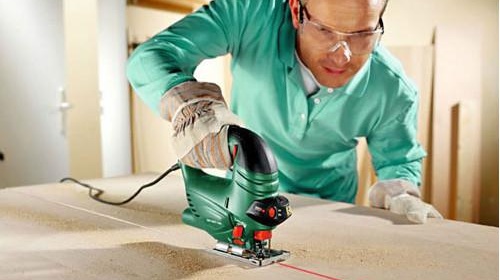 електролобзик