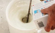 Избор на най-доброто лепило за нетъкан тапет